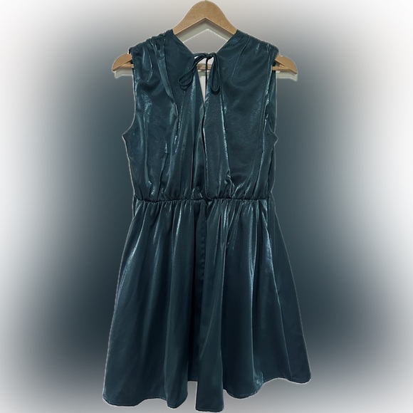 Entro Metallic Dress with Bow-Size Medium - Picture 5 of 12